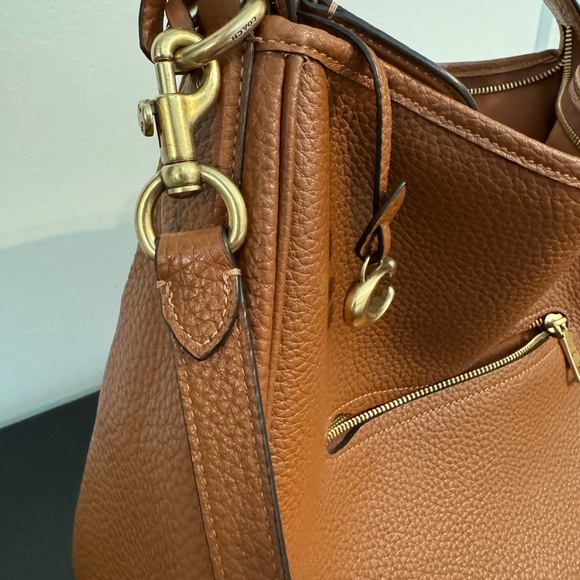 Coach Tan Leather Shoulder Bag - Picture 6 of 9